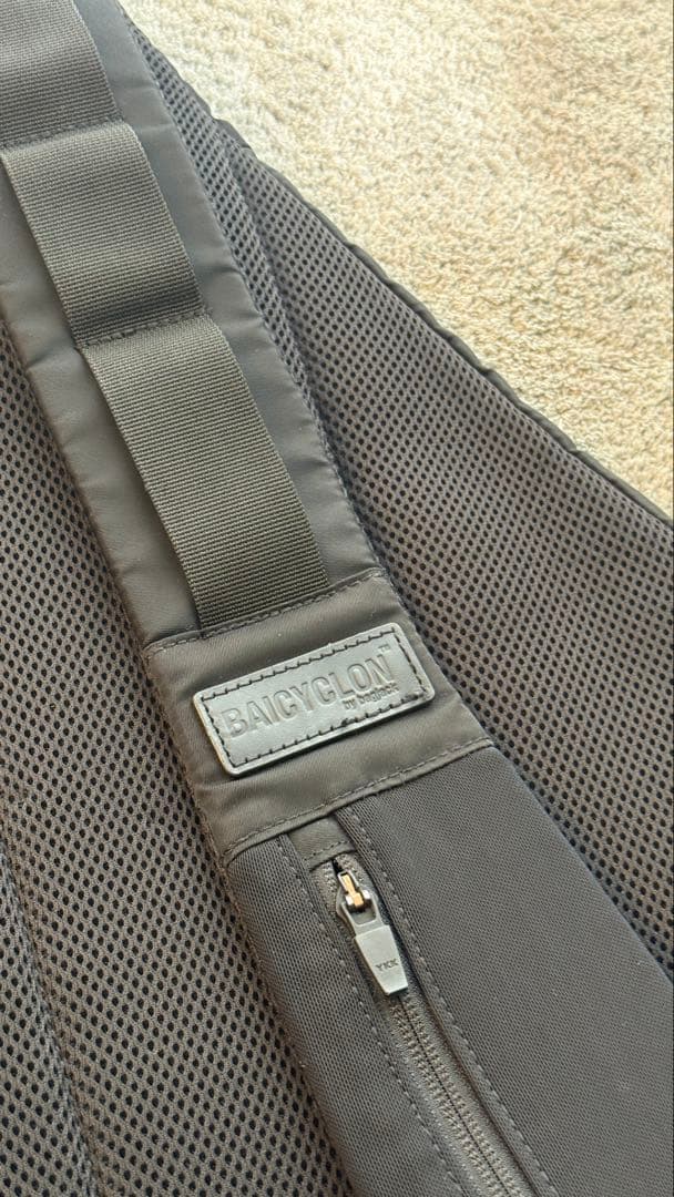 BAICYCLONシングルストラップ　ボディバッグ　BEAUTY&YOUTH別注