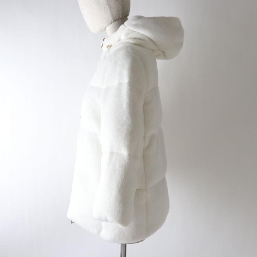 HERNO｜Resort ふわふわ エコファーショートダウン ホワイト 38