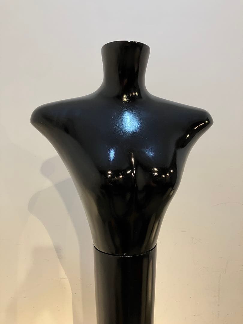 ネオヴィンテージ、80’s、デザイン・トルソー、ポストモダン、シティポップ、