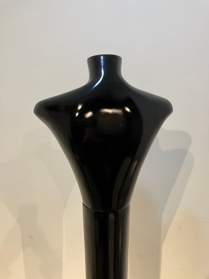 ネオヴィンテージ、80’s、デザイン・トルソー、ポストモダン、シティポップ、