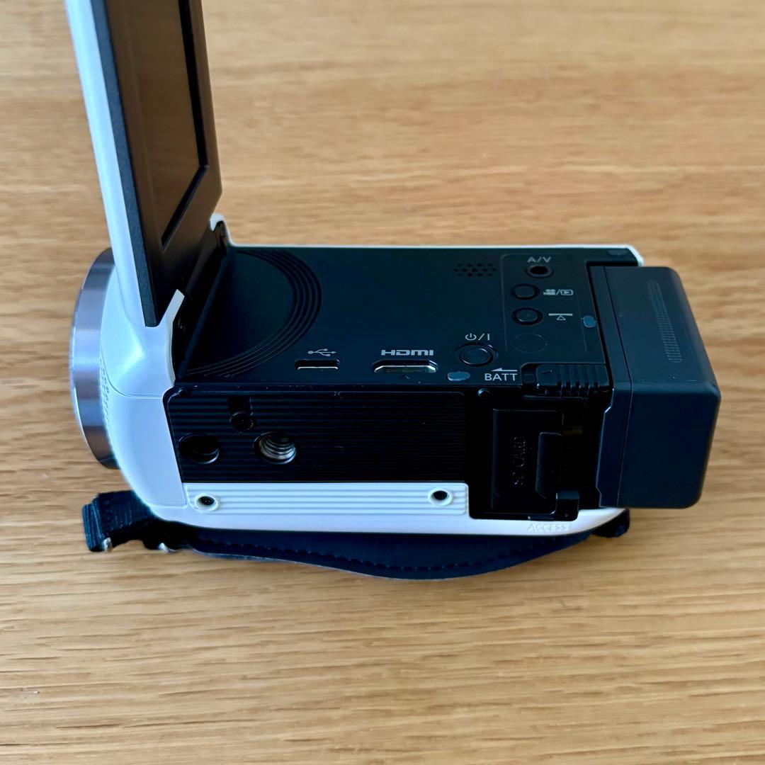 ◆1回使用・美品◆パナソニック ビデオカメラ HC-V480MS ケース オマケ