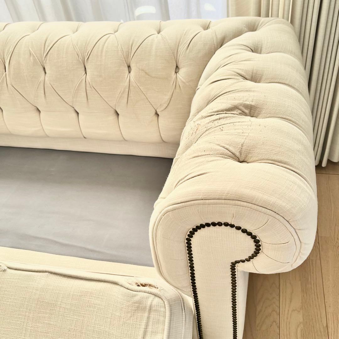 レア物【完売】kinoチェスターフィールドスタイル ラブソファー アイボリー