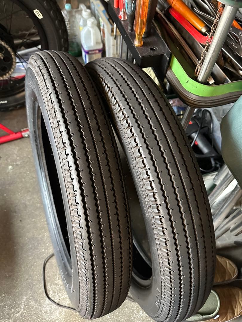 シンコー　バイクタイヤ