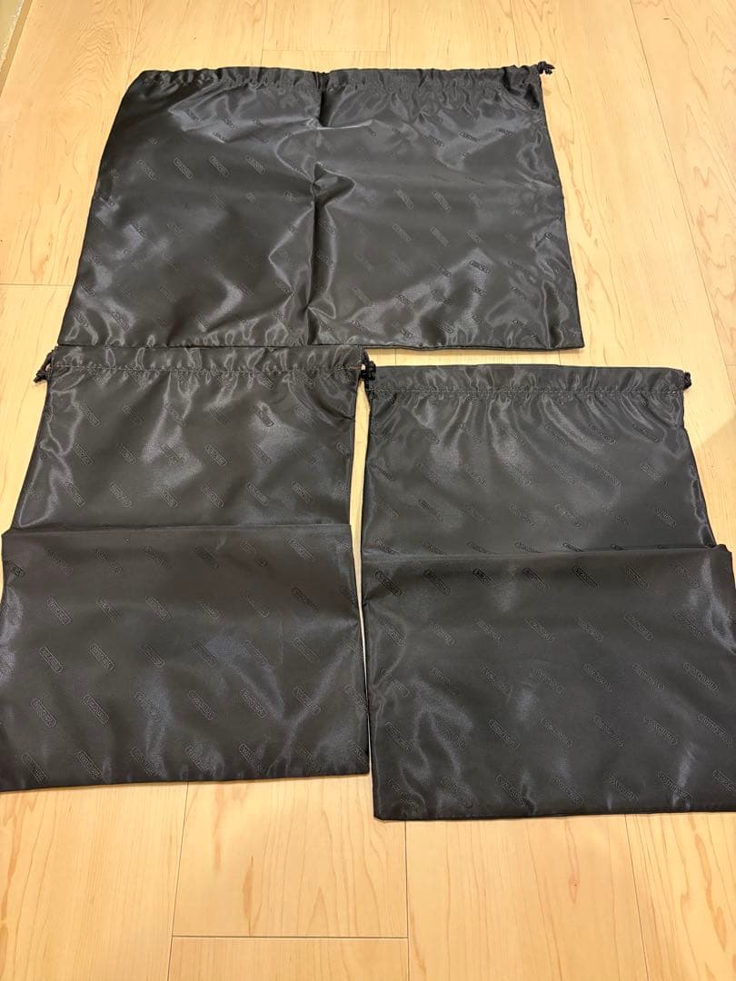 リモワ　アルミニウム キャリーケース ゴールド32L超レア