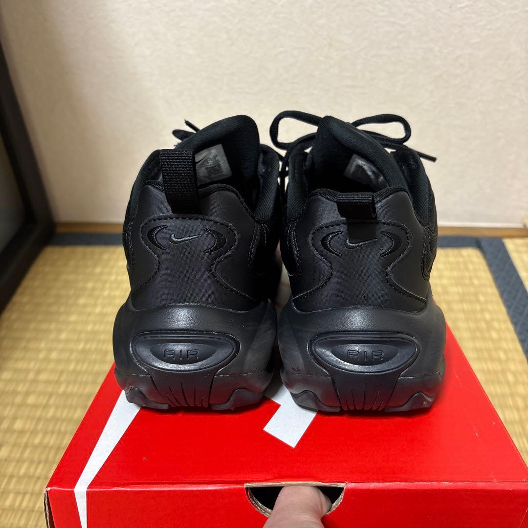 ナイキ　エアマックスポータル　24cm