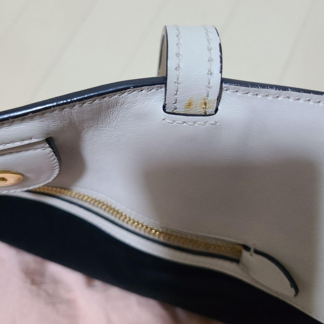 【美品】MIU MIU ミュウミュウ レザートートバッグアイボリー