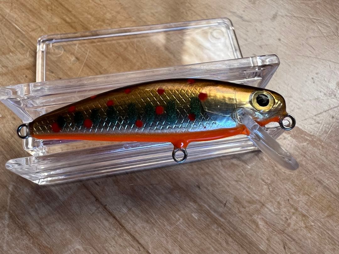 渓流ミノー　ハンドメイドルアー7個セット