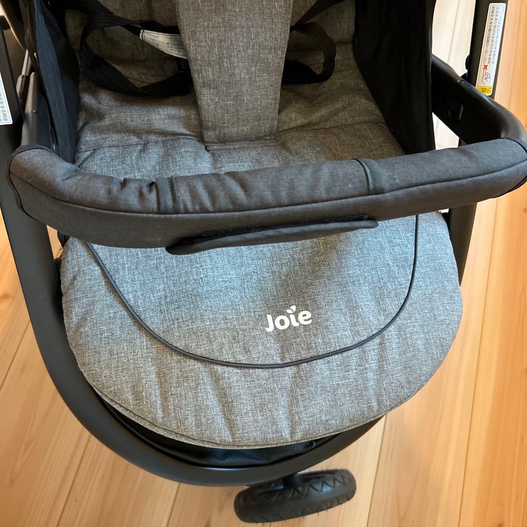 Joie ジョイー　ライトトラックスエアー