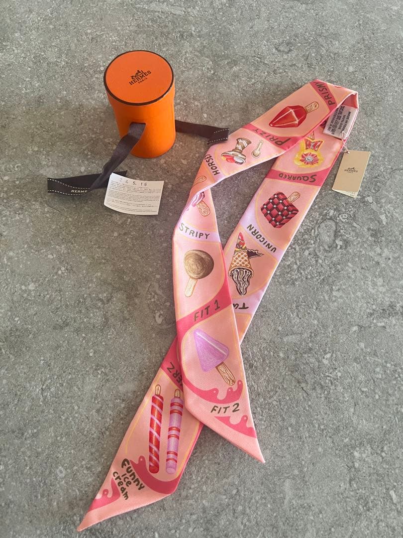 期間限定: HERMES シルクスカーフ アイスクリームデザイン