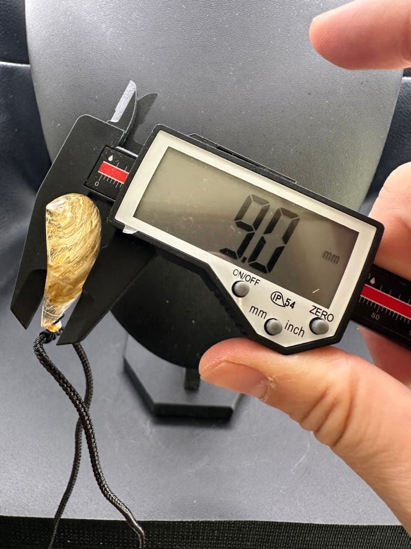 ルチルクォーツ 半月形ペンダント ネックレス