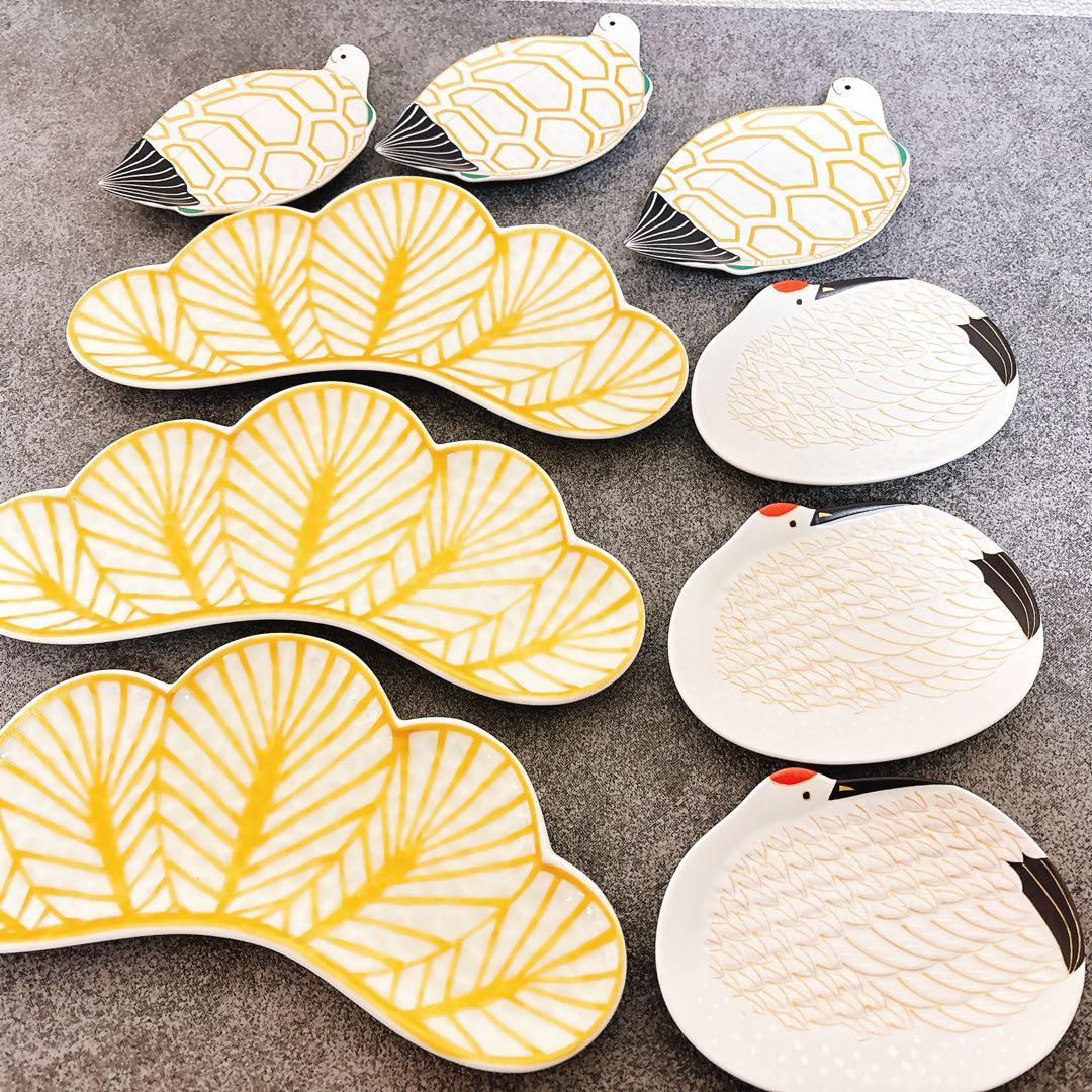 ぽんちゃんご依頼品　有田焼　松葉形前菜皿白金　鶴亀銘々皿　特別9点セット