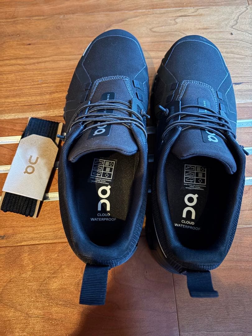 <限定値引中>On Cloud 6 Waterproof ブラック スニーカー