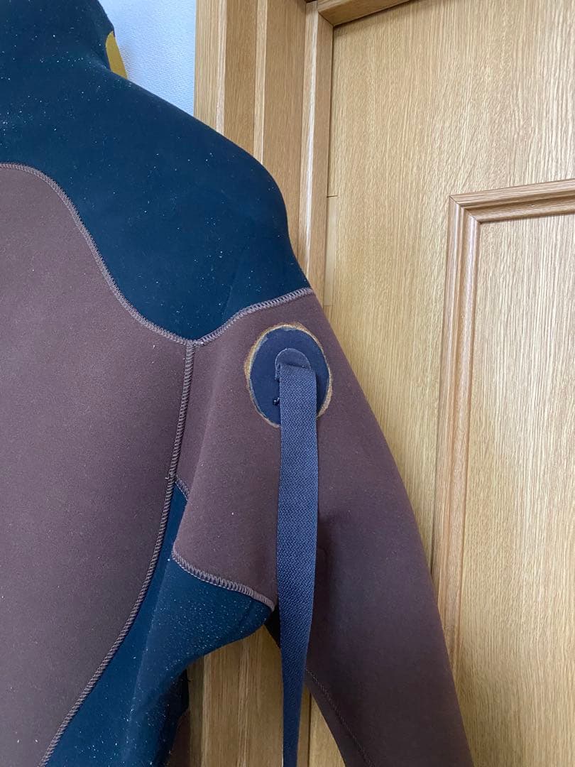 ★最高級シリーズ逆Rプリント‼︎【RASH】メンズ用５×３ｍｍセミドライフルスーツ