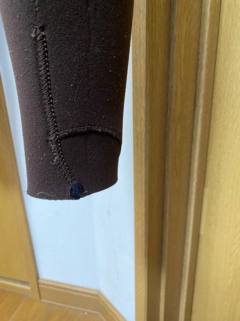 ★最高級シリーズ逆Rプリント‼︎【RASH】メンズ用５×３ｍｍセミドライフルスーツ