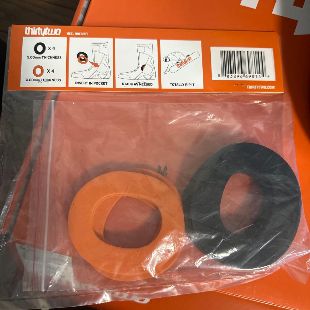 thirtytwo Lashed Powell スノーボードブーツ 25.5cm