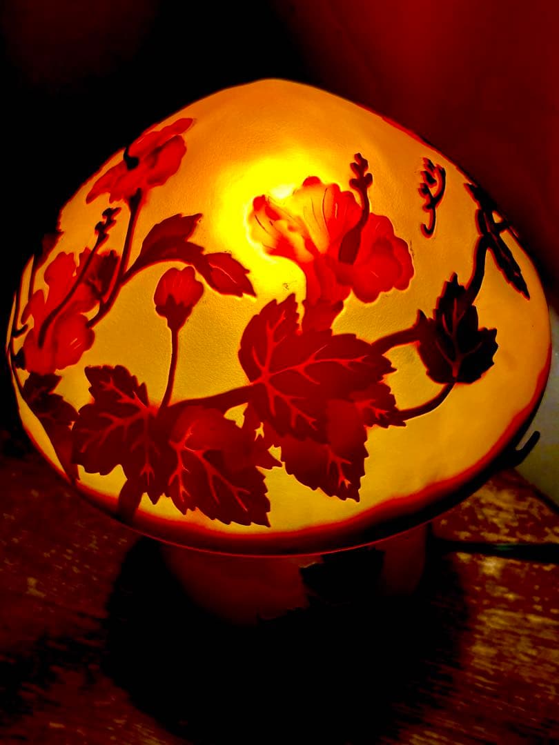 【美品】アール・ヌーヴォーガレ風キノコ型ハイビスカス柄テーブルランプ