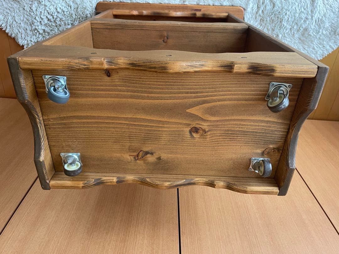 カントリー家具　アンティーク　キッチンワゴン