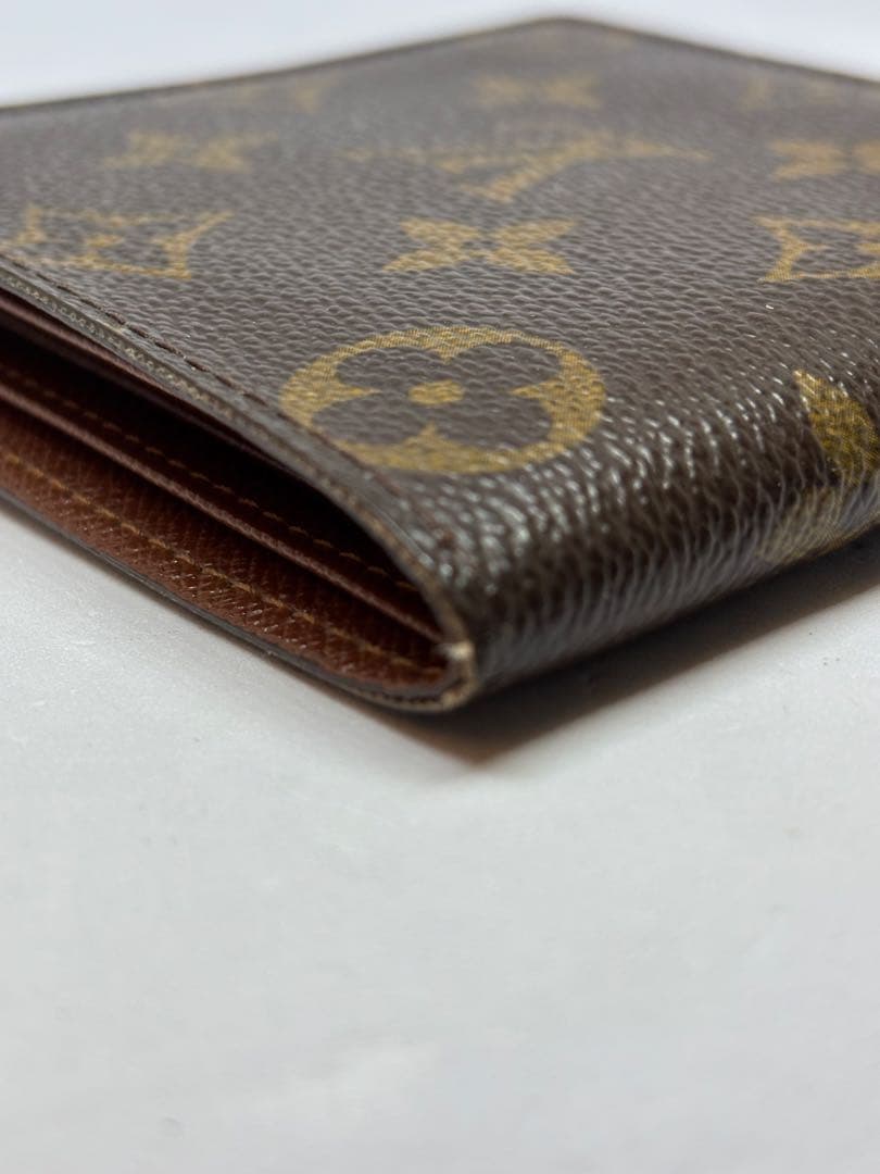 LOUIS VUITTON ルイヴィトン モノグラム 二つ折り財布
