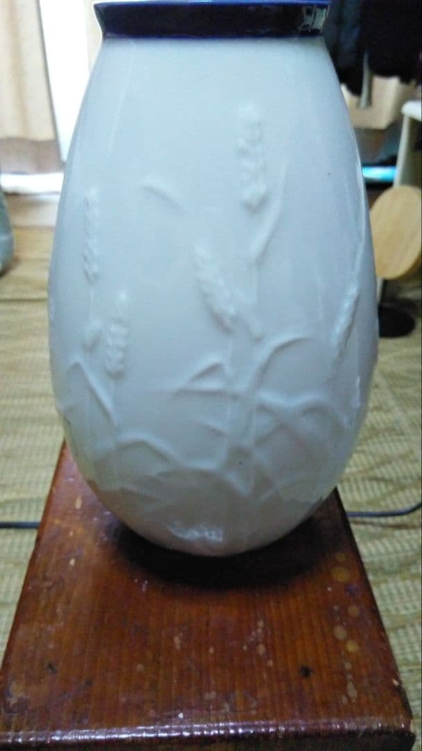 クラシカルアンティーク。☆vintage☆白磁器 花瓶 深川製☆和風モダン