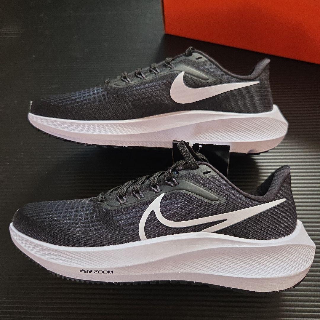 Sayaka。未使用❗W ナイキ AIR ZOOM PEGAS 39 24