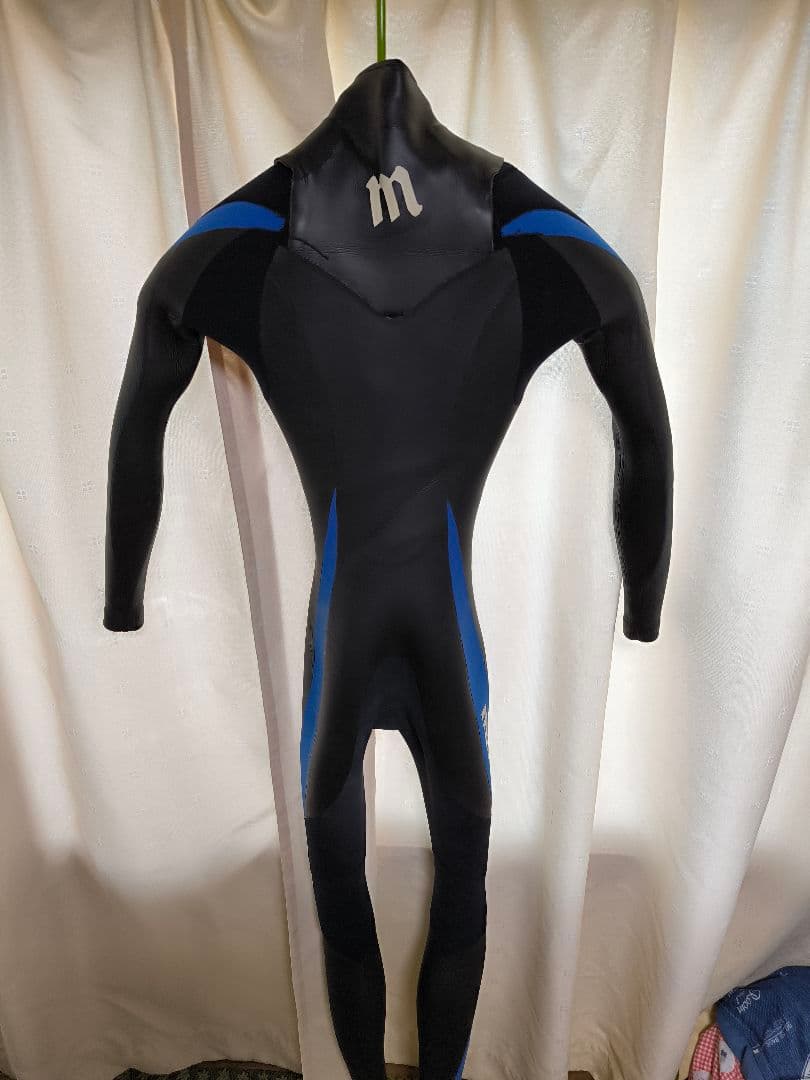 〚値下げ〛MAXIM セミドライスーツ　ウェットス