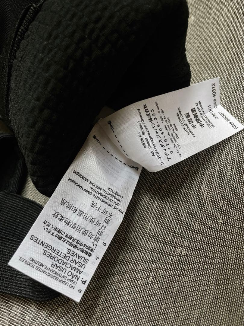 Y-3 アームスリーブ ポーチ付き 黒 新品未使用 タグ付き　ヨウジヤマモト