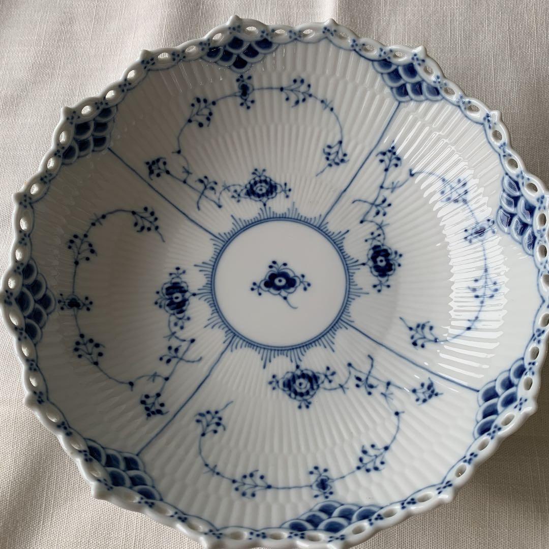 ロイヤルコペンハーゲン ブルーフルーテッド プレート