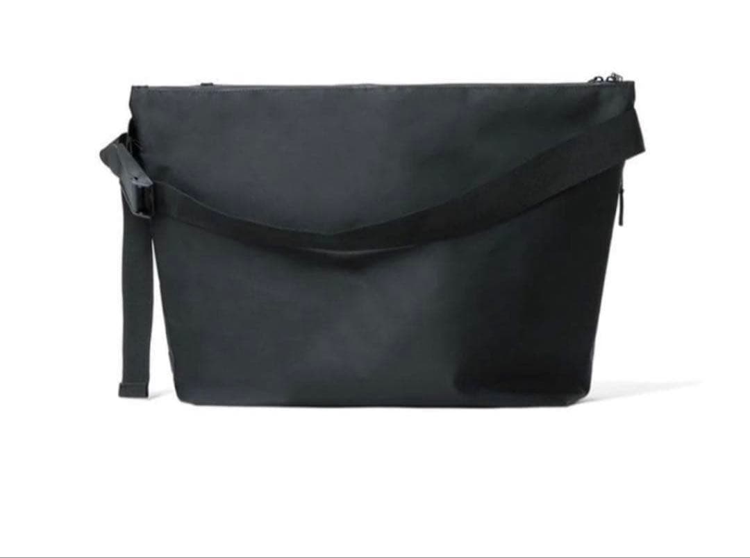 メッセンジャーバッグmeltumメルタム