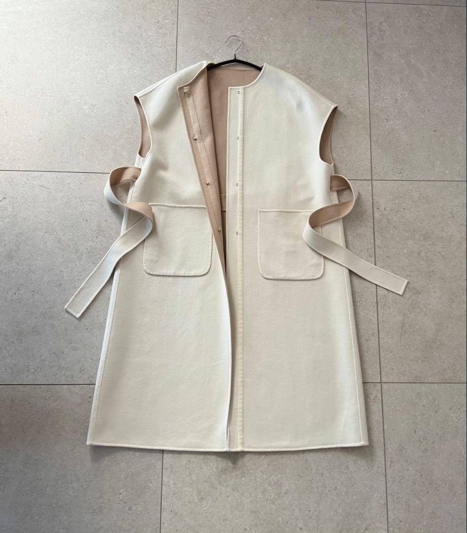 TOMORROWLAND 18万ウールカシミヤライトリバー ベルテッドロングジレ