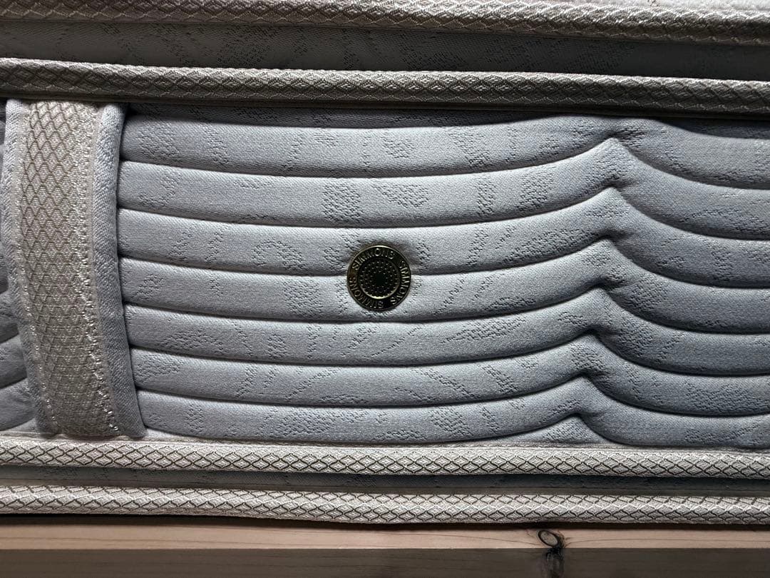 ⚠️ tink様用出品【美品】シモンズ　ゴールデンバリューピロートップ　 シングル