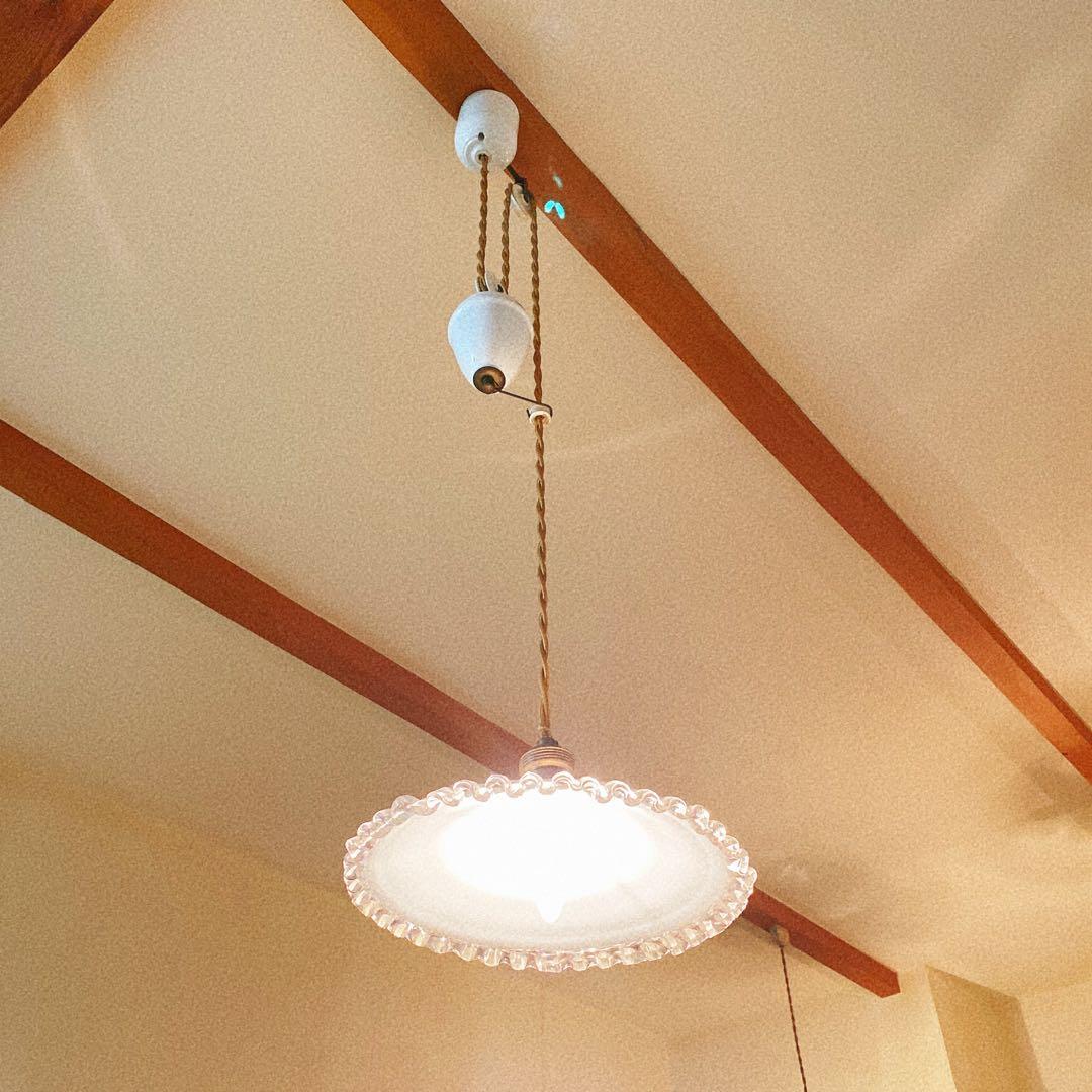 アンティーク　フリルシェード　バランサー　ソケット