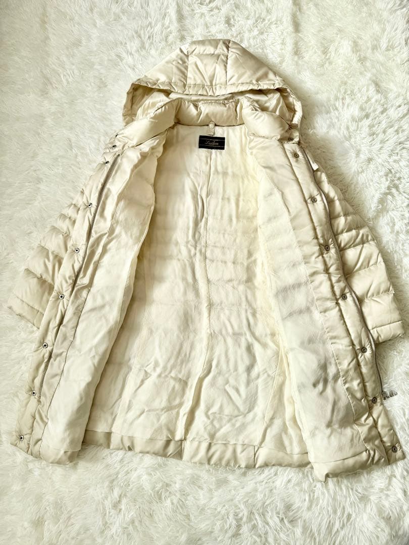 美品　レリアン　ダウンコート　ダウン90% フード付き　白　日本製