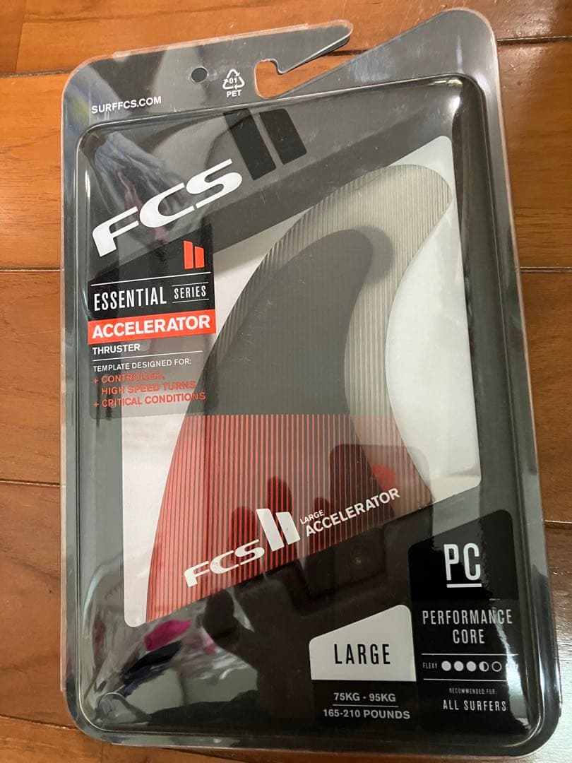 【最終値下】FCS2 アクセルレーター　Ｌサイズ　トライフィン PCコア