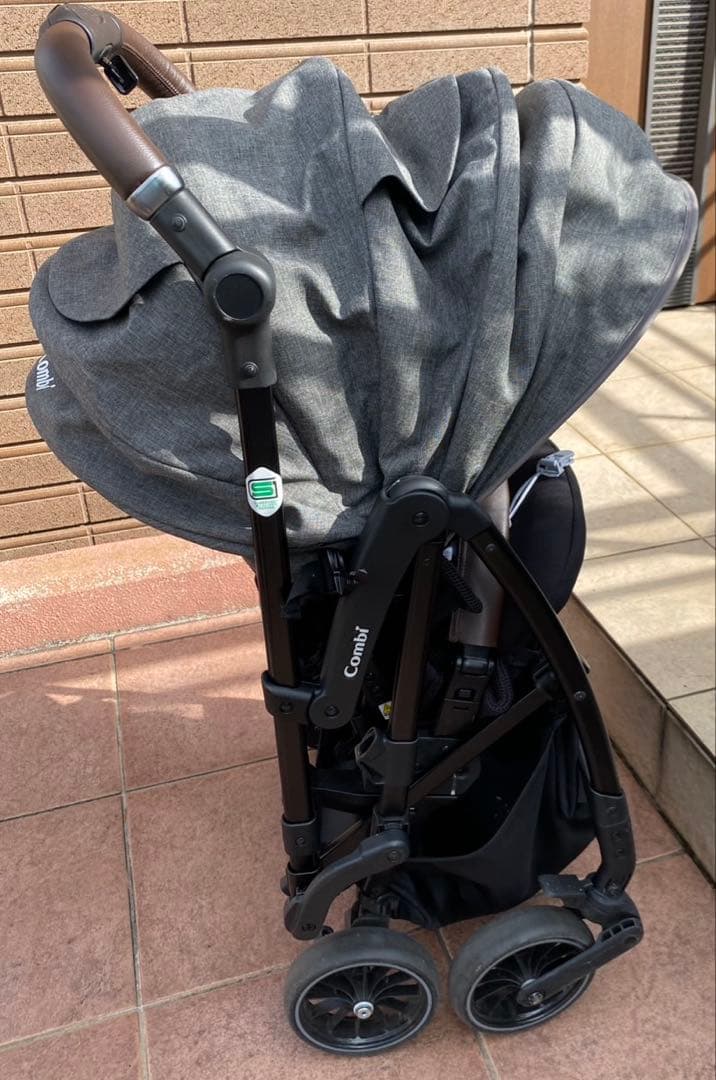 Combi 折りたたみ式ベビーカー コンビ ホワイトレーベル スゴカル