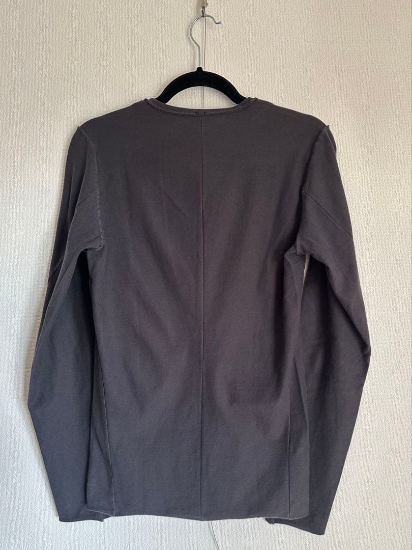 トップス inside out tight long sleeve cutsew