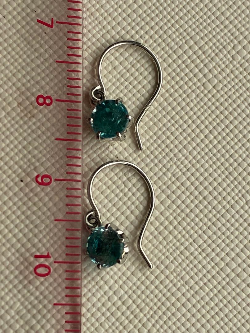 最終値下げ！pt900 天然ブルージルコン　計1.63ctフックピアス　鑑付