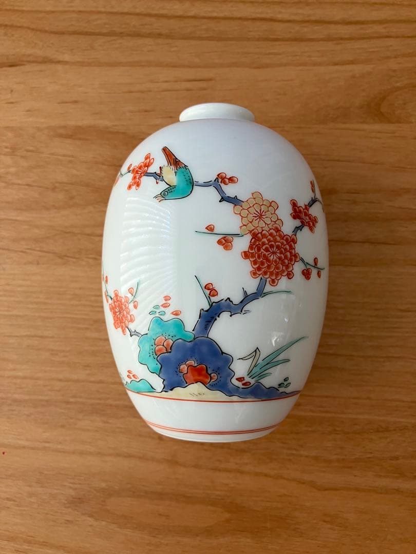 十四代柿右衛門　花瓶