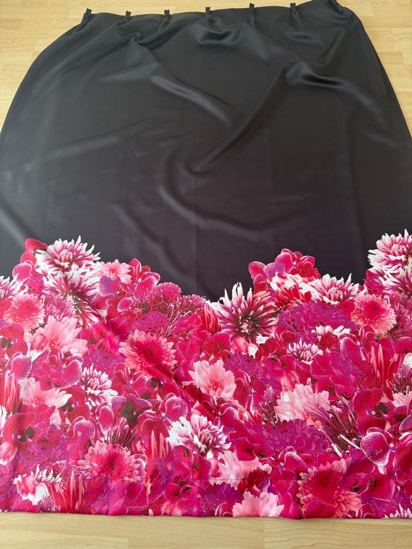 Rady カーテン　リゾフラ　100✖️178