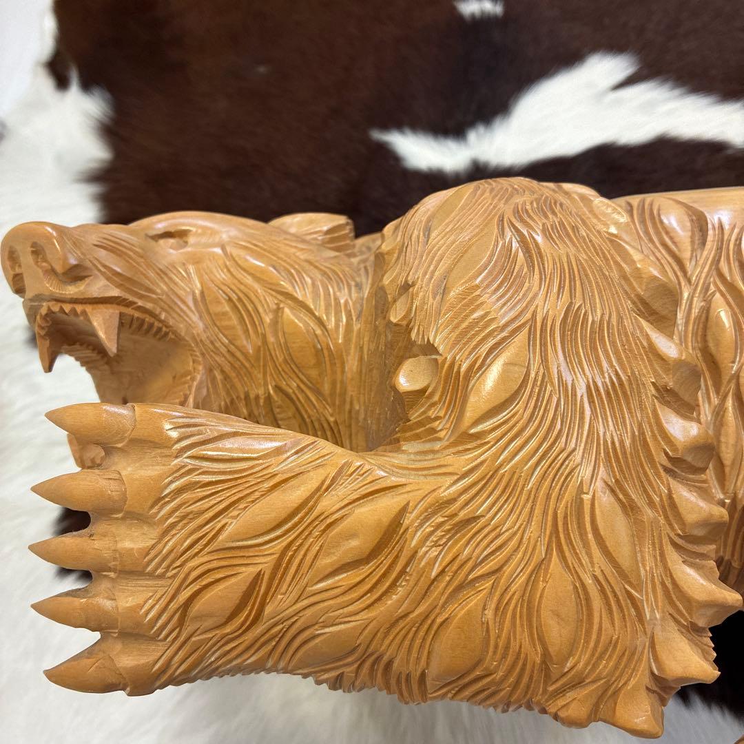 ビンテージ？ 木彫り 鋭い爪が獰猛な熊の置物 ハンドメイド 作家 無銘