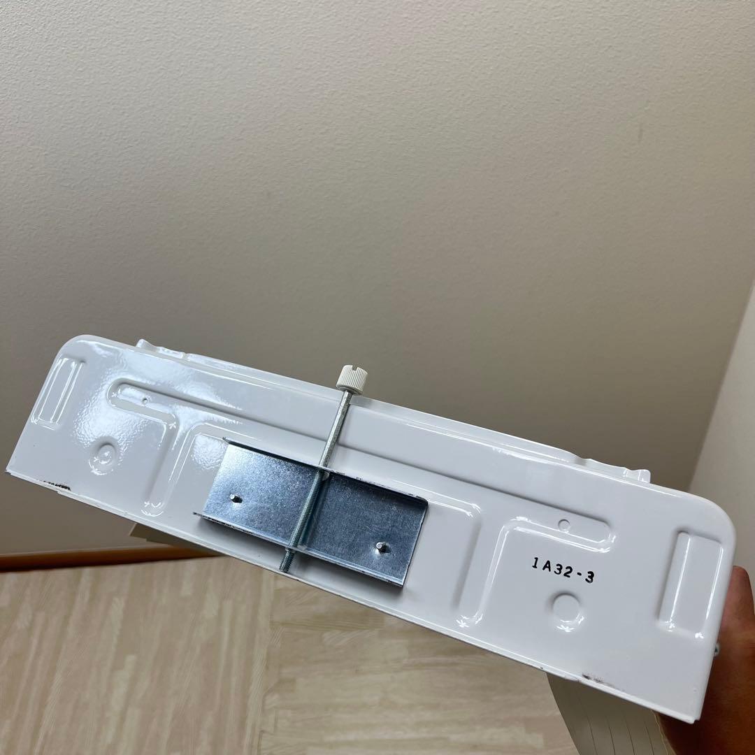 コロナウィンドウエアコン窓用エアコン CW-F1621 2021年製