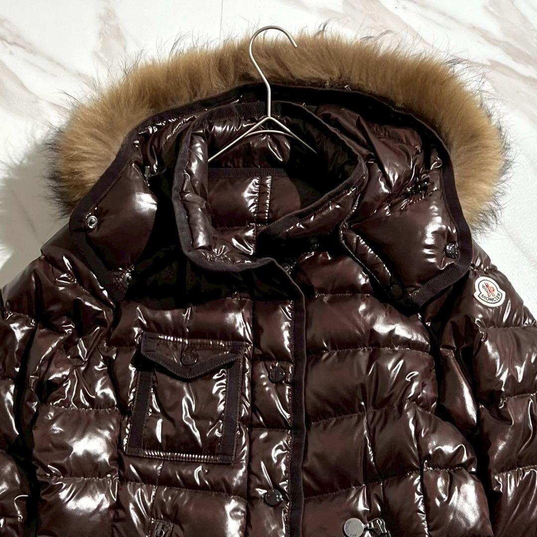 【美品】モンクレール アルモワーズ ダウン ジャケット ファー サイズ2