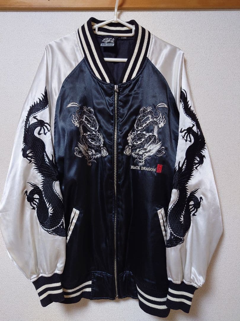 DOGTOWN　BLACK DRAGON　黒龍スカジャン