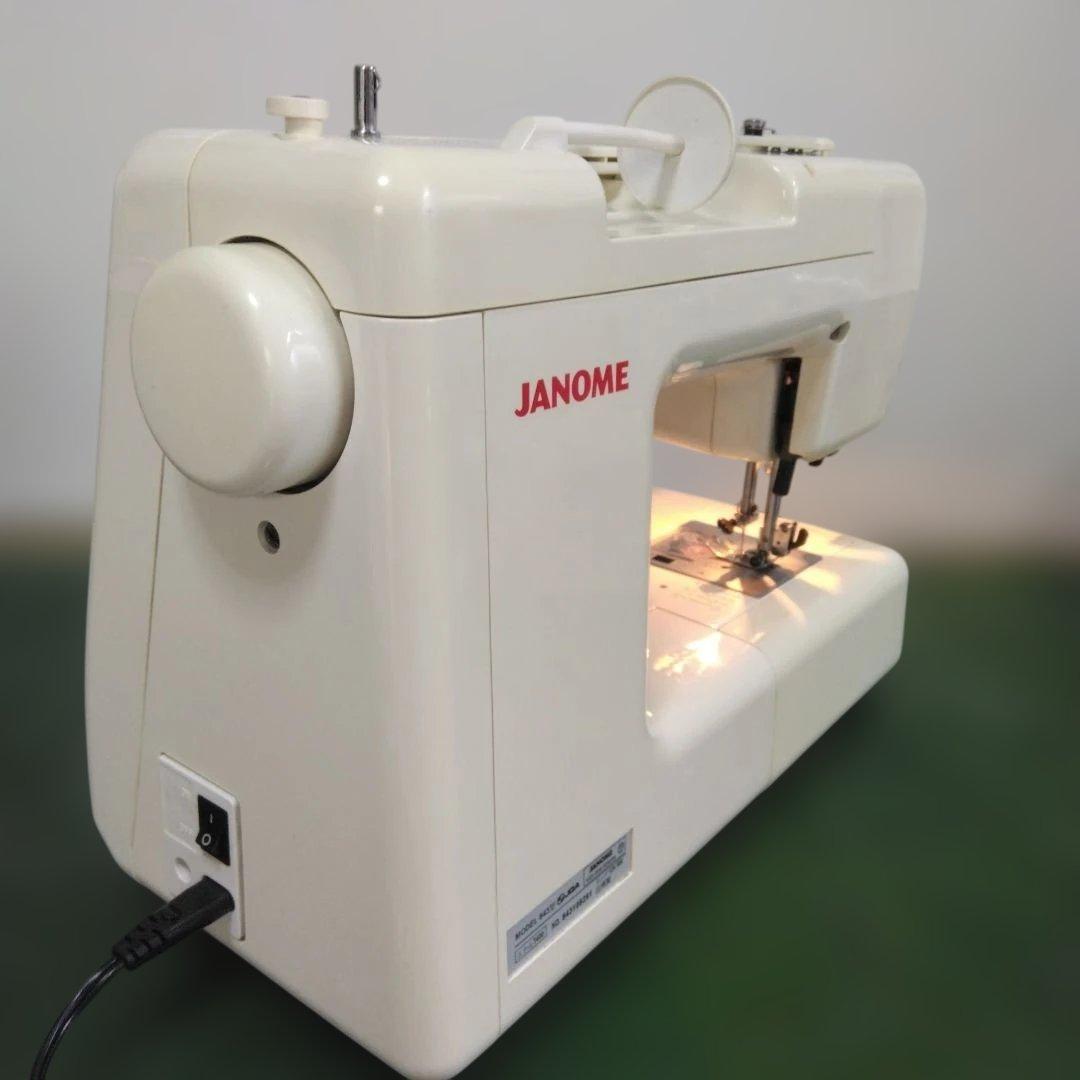 蛇の目ミシン、エクールT-400型美品。