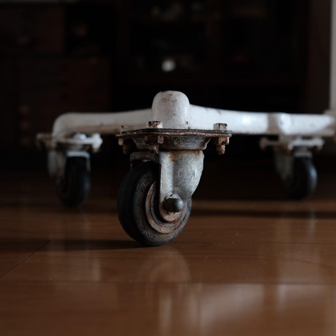 日本昭和時代（1950年頃）HIKARI製の医療用可動テーブル