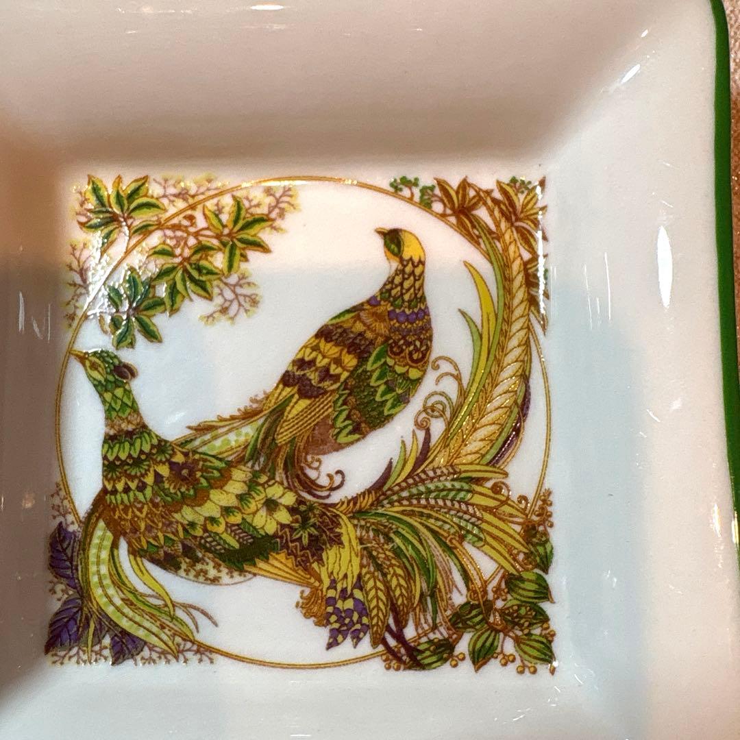 サルヴァトーレ・フェラガモ　角皿　3枚セット　ミニトレー 孔雀　花