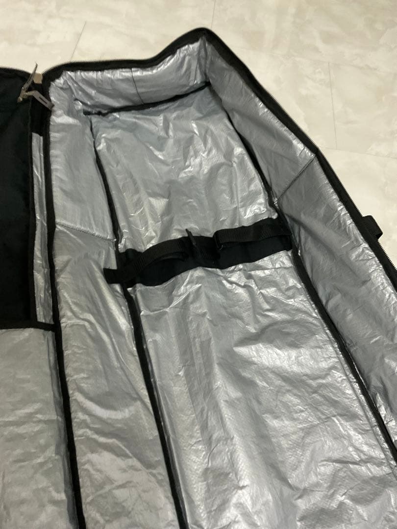 ATOMIC スキーケース キャスター付き ブラック