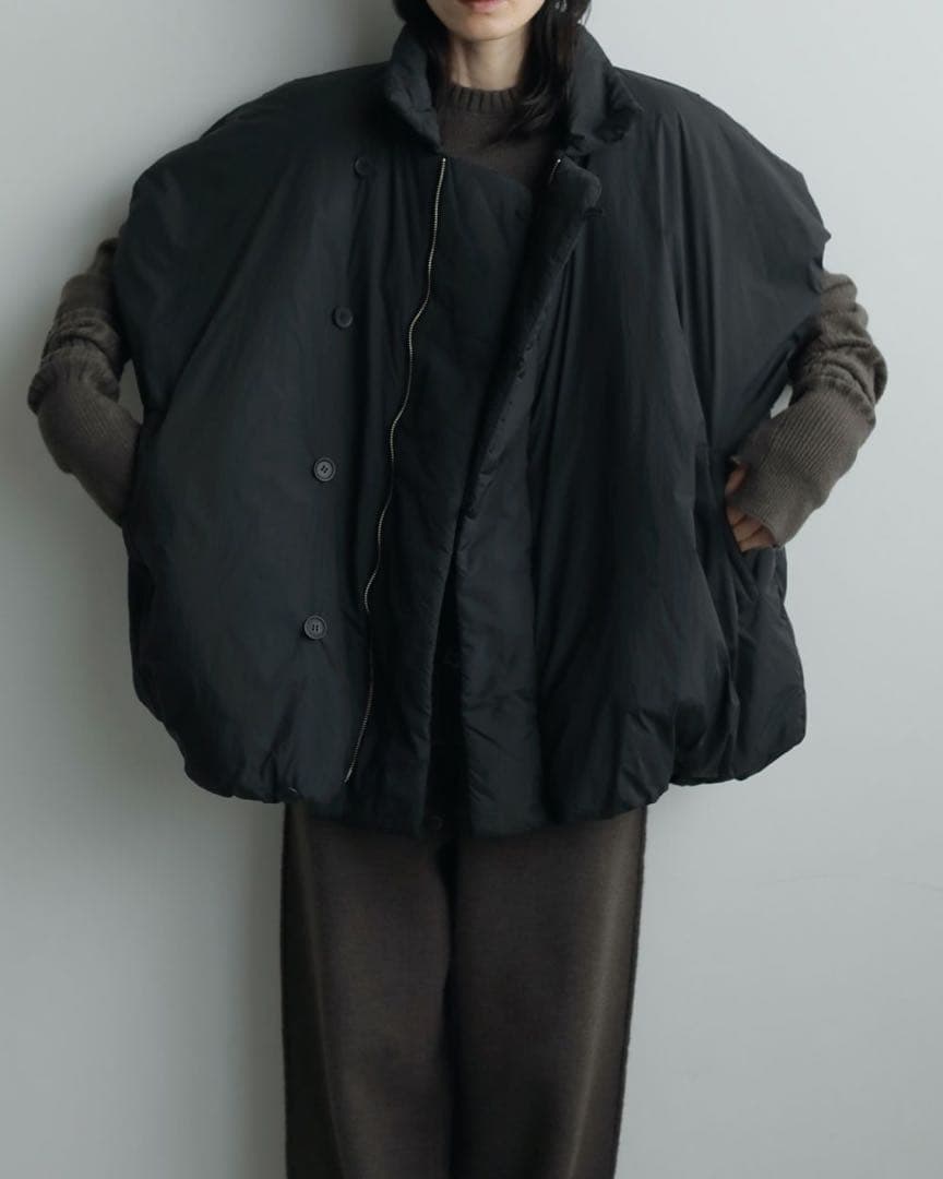 アンヌーク　anuke Volume Over Vest （ブラック）36