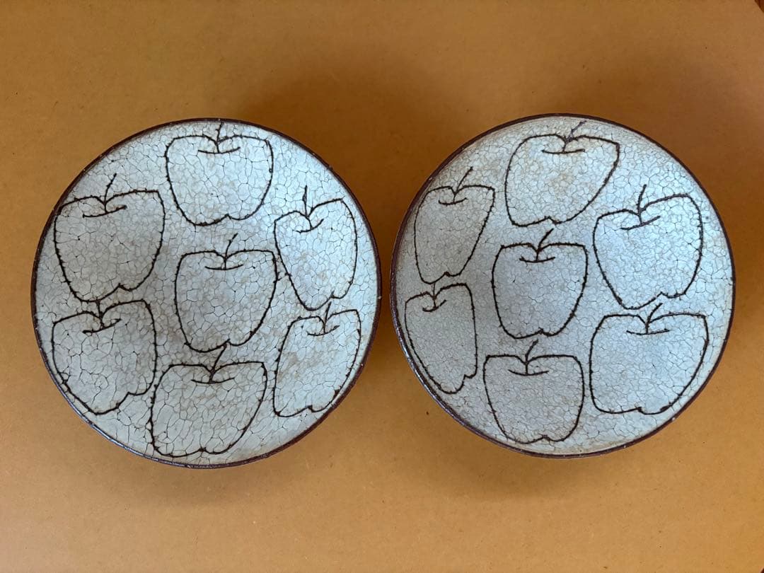 楠田純子　林檎　6寸鉢　2枚セット　貫入の風合い