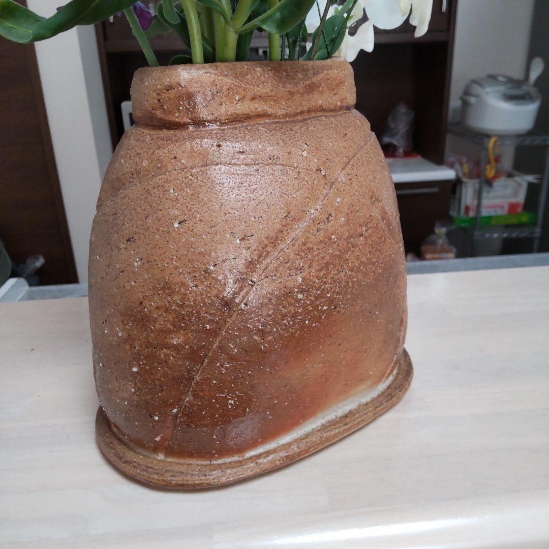オシャレな　花器　備前焼