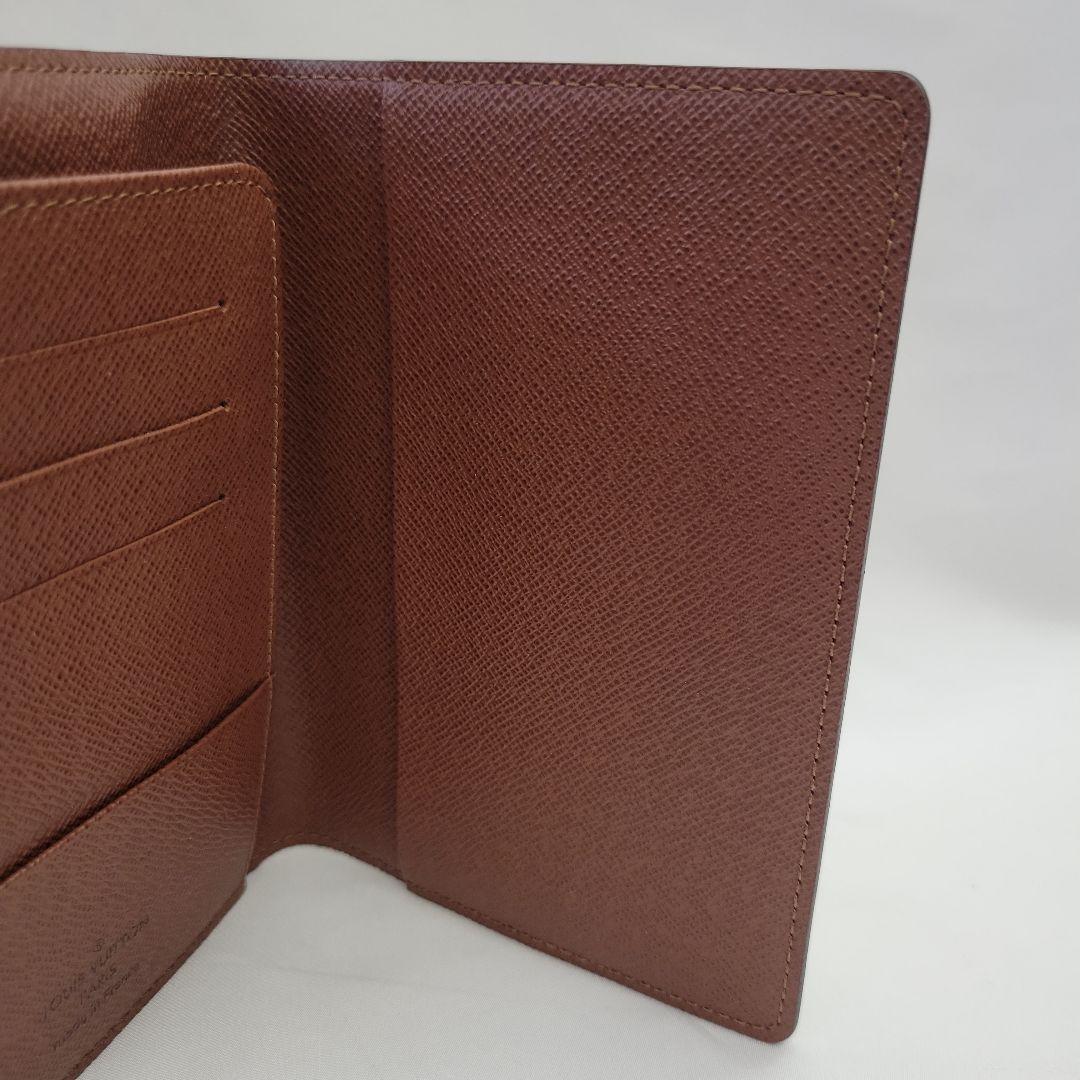 ルイヴィトン　モノグラム　パスポートケース　M60181